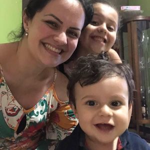 Meet your Posher, Lívia